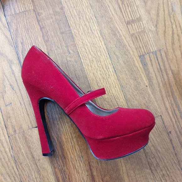 Red suede platform heels worn one time - Picture 2 of 3